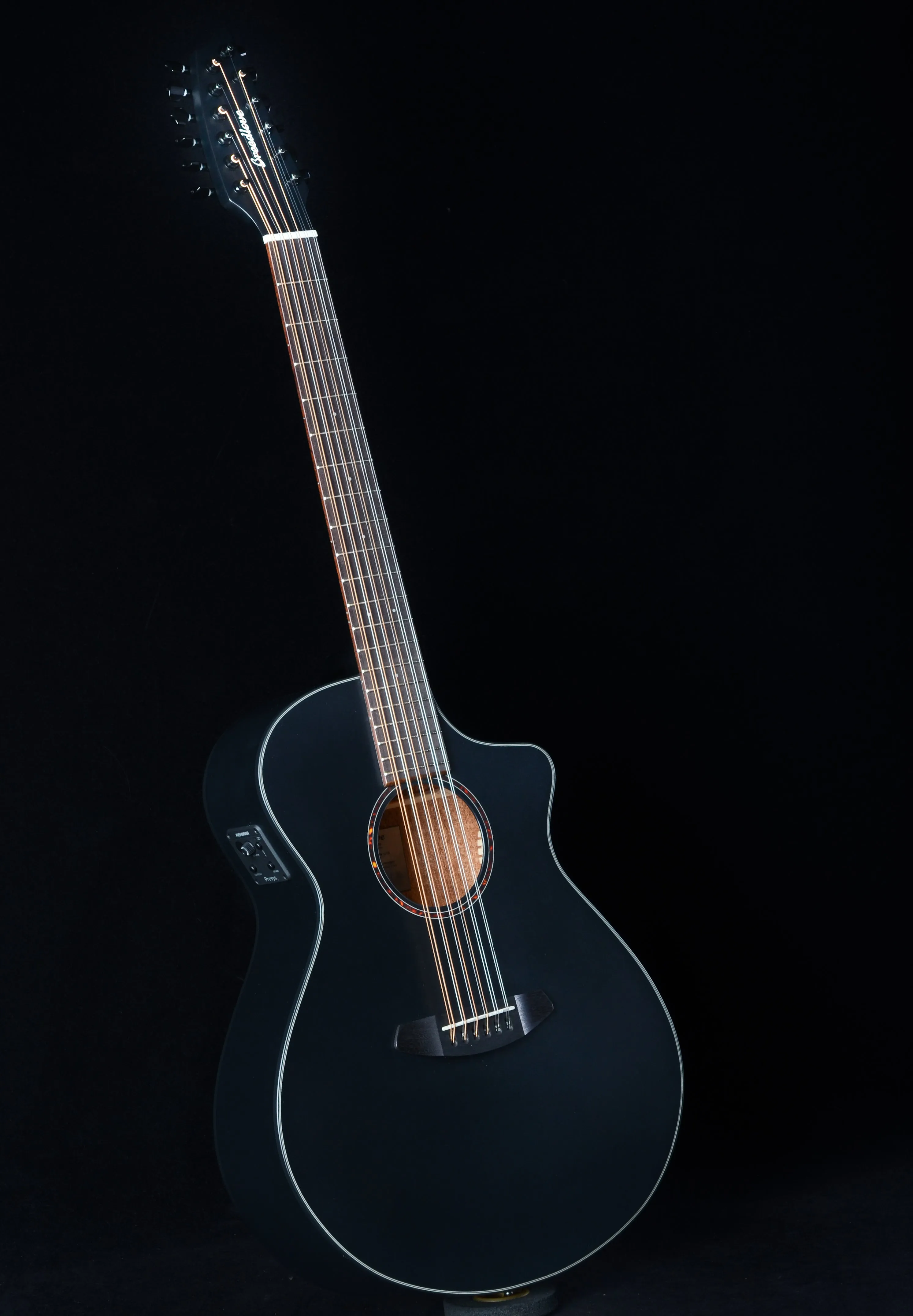 Breedlove Discovery S Concert Satin Black 12-String CE