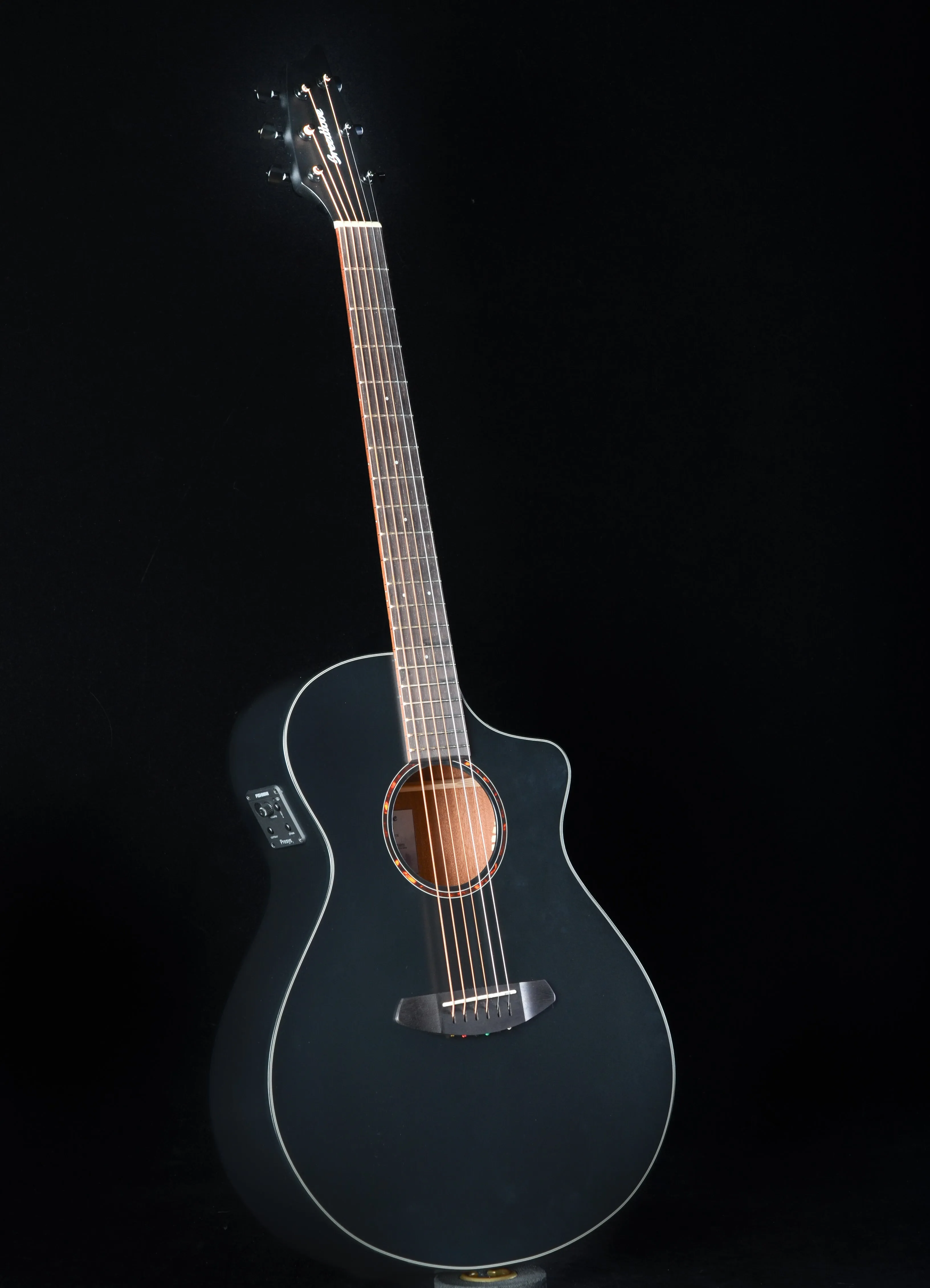 Breedlove Discovery S Concert Satin Black CE