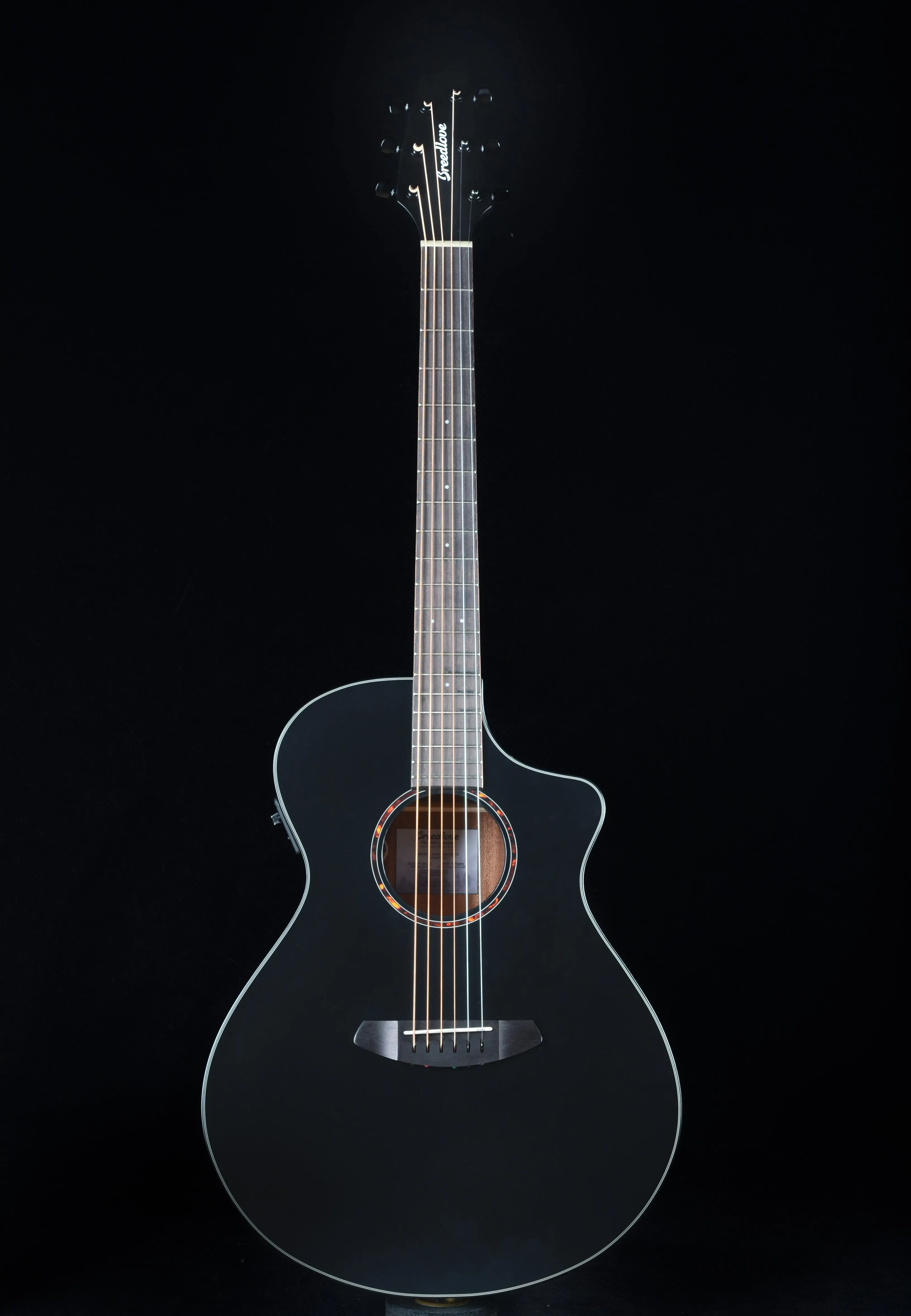 Breedlove Discovery S Concert Satin Black CE