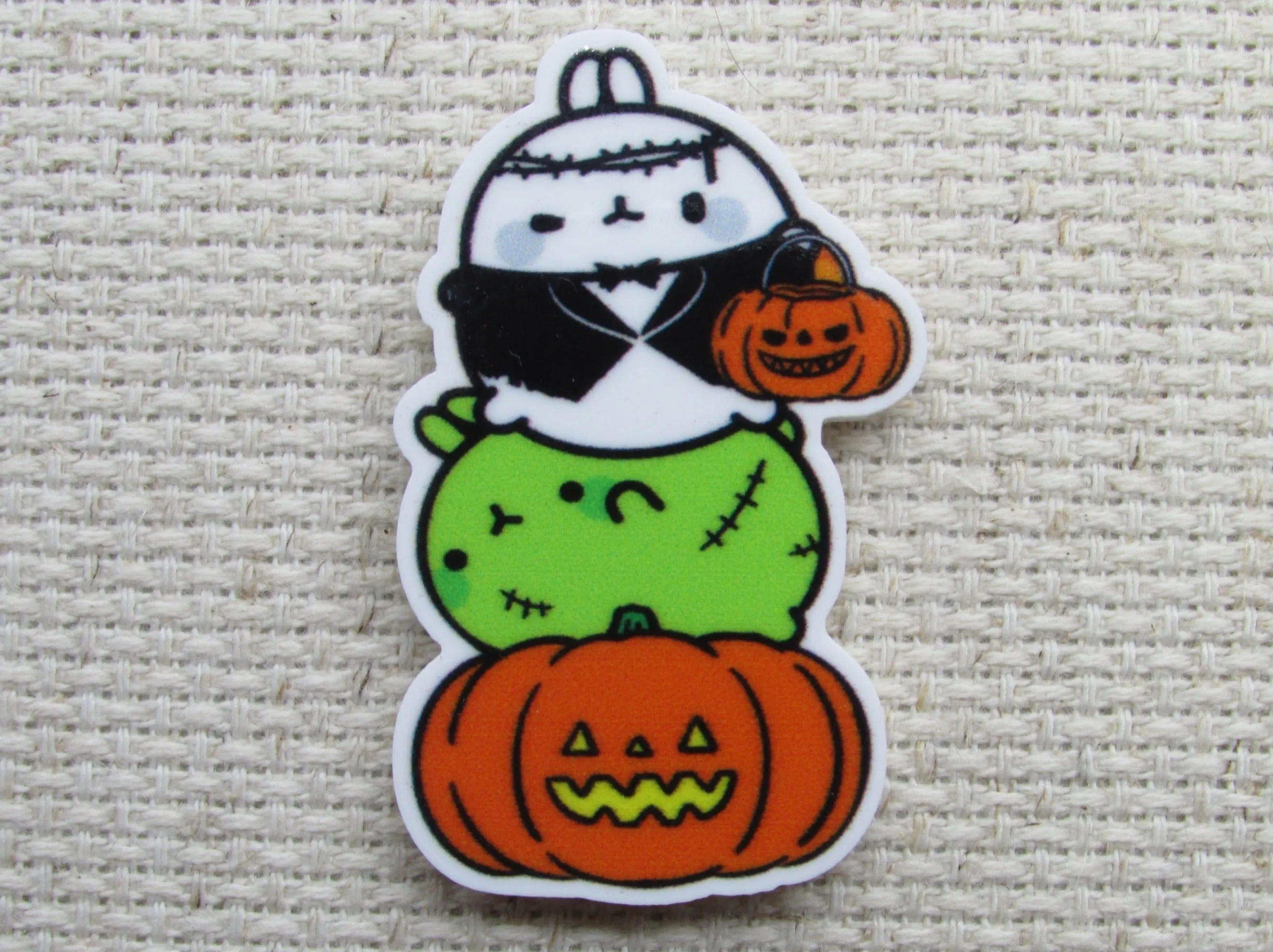 Cartoon Character Halloween Totem Pole Needle Minder, Cover Minder, Magnet