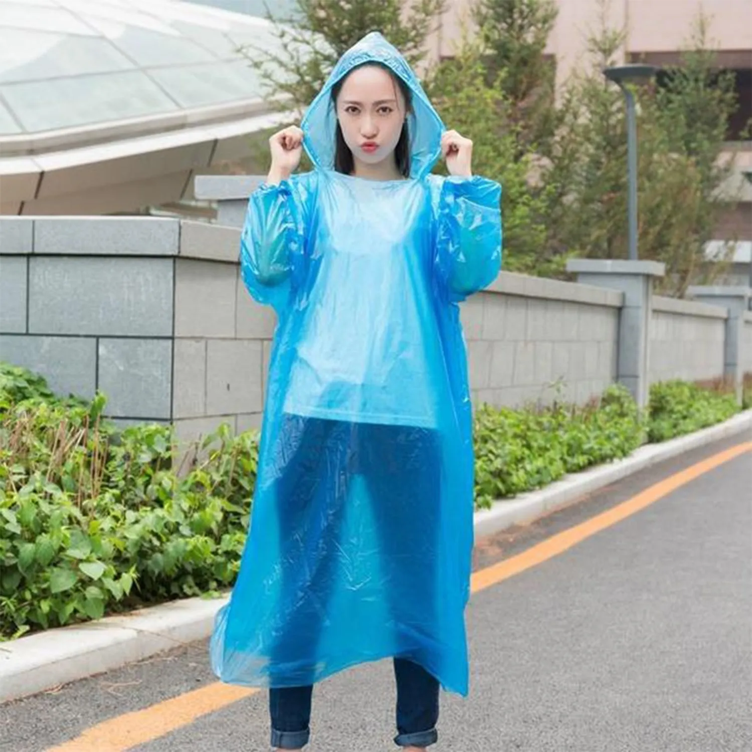 Disposable Rain Coat For Having Prevention From Rain And Storms To Keep Yourself Clean And Dry.