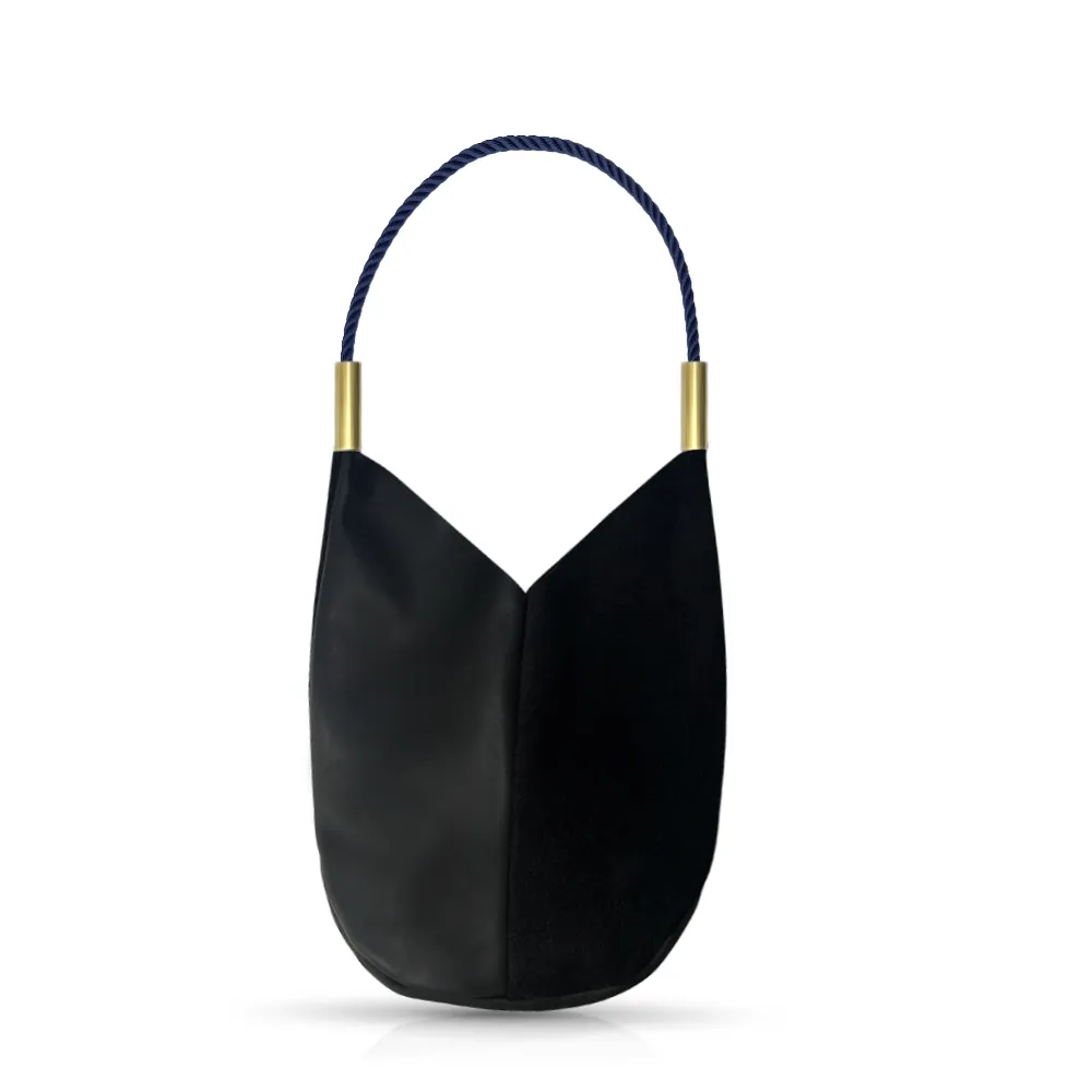 Mermaid Purse | in Black Leather