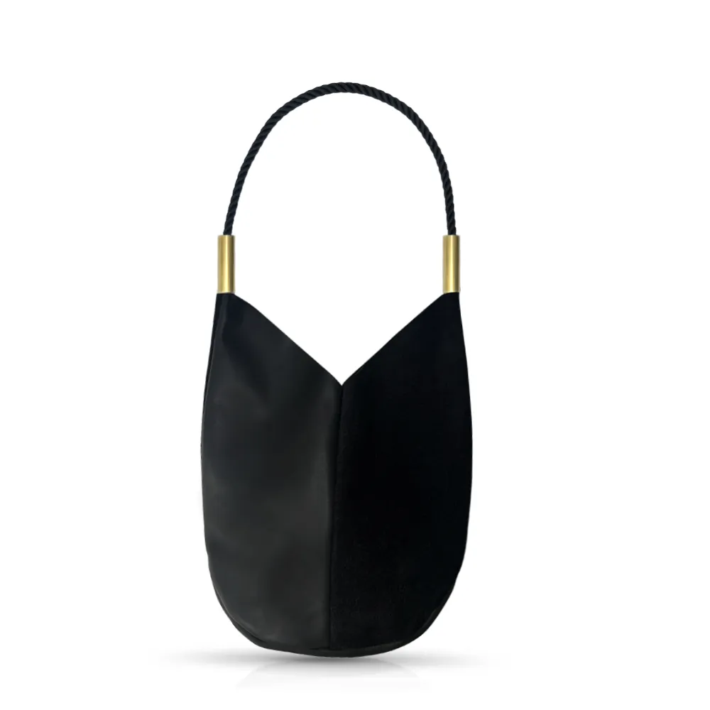 Mermaid Purse | in Black Leather